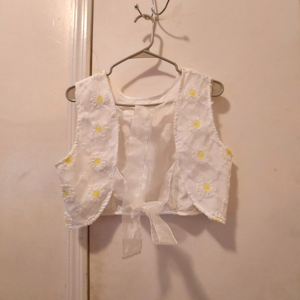 White top with appliques